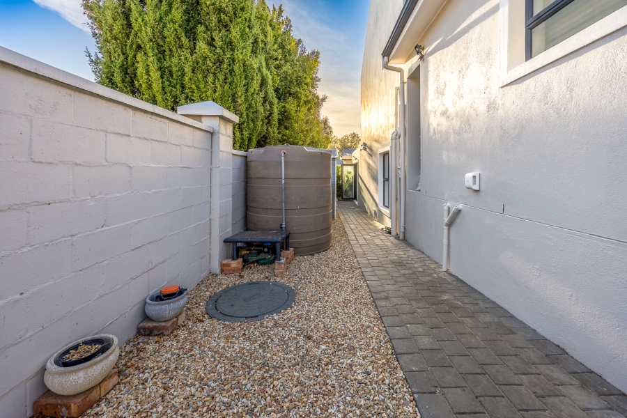 3 Bedroom Property for Sale in Zevendal Western Cape